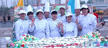 美女嫩b公益活动花絮
